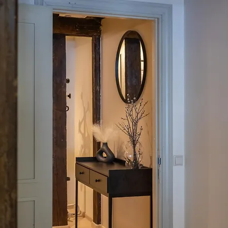 Apartamento Old Heart Loft, 4 Sleeps *